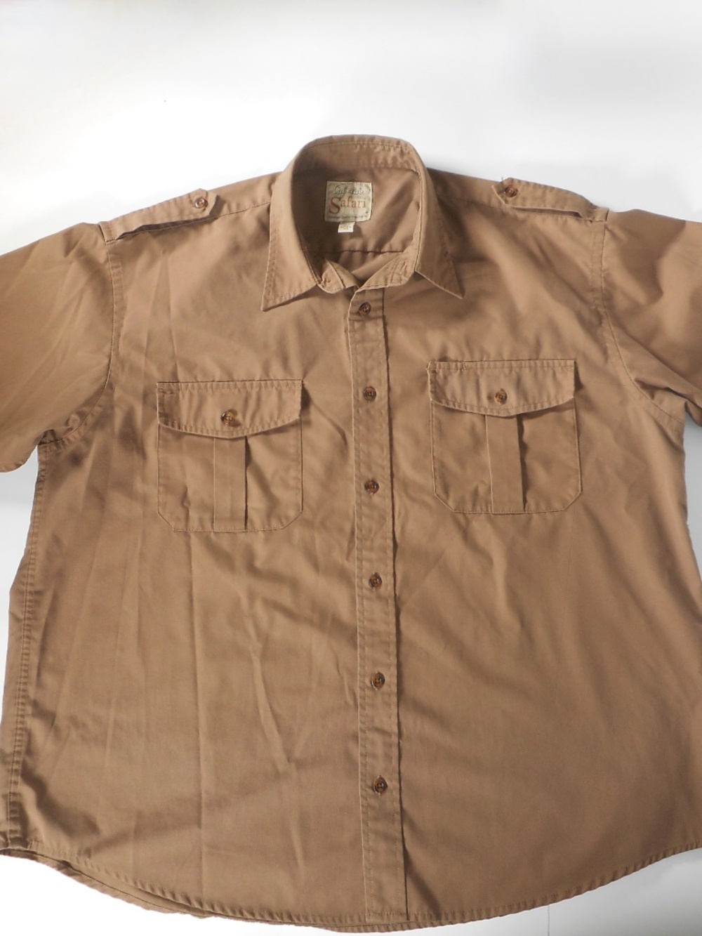 Cabela's Safari Series Mens XL Brown Khaki Button Shirt Short Sleeve Pockets